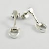 Aretes de plata ley 0,950 con peso 6 gramos. Diseño de dos piezas, filetes de equitación flotantes y móviles.
