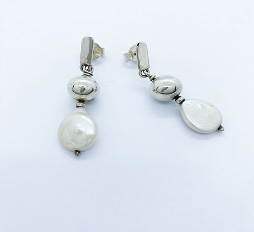 Aretes de plata con perlas naturales de cultivo