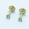 Aretes de oro con esmeraldas