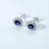 Aretes de plata ley 0,925 con zafiro creado, talla redonda de 5 mm de diámetro.